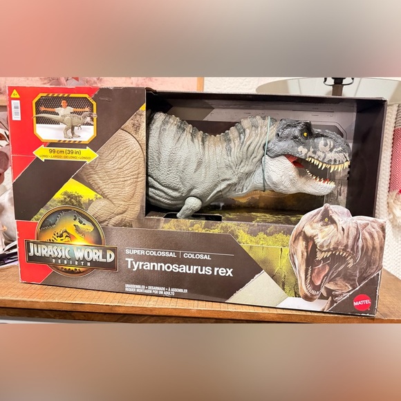 Jurassic World Rebirth Super Colossal Tyrannosaurus Rex NEW TOY - Picture 14 of 14